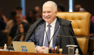 Ministro Edson Fachin é eleito para assumir presidência do STF e terá Moraes como vice